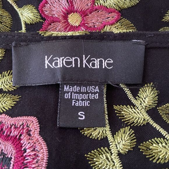 Karen Kane Embroidered Black Pink Floral 3/4 Sleeve Handkerchief Hem Top S - Picture 5 of 12